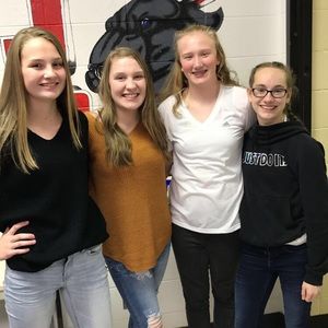 Meet your Posher, Lily